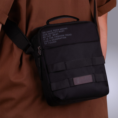 男士斜挎包2025新款牛津布