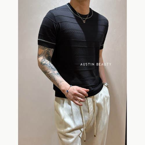 AUSTINBEAUTY【尘织浅纹】男士精致线条肌理T恤通勤圆领针织短袖