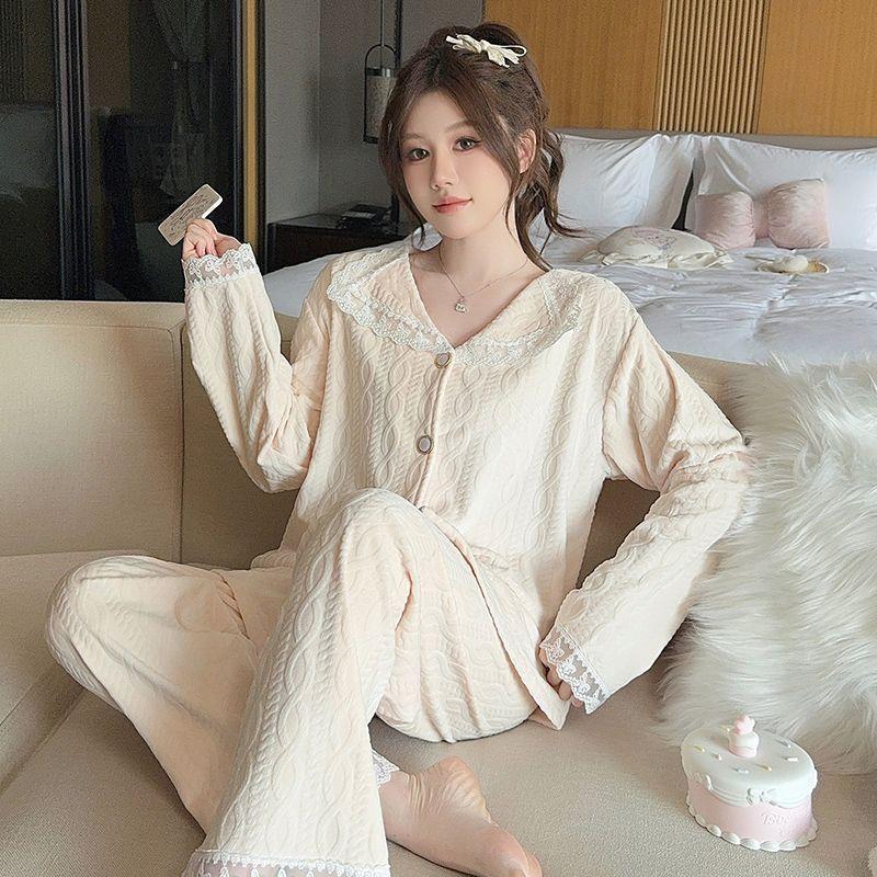 秋冬日系蕾丝新款海岛绒女款长袖加厚保暖睡衣套装宽松大码家居服