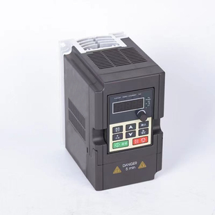 5.5 台力通用重载三相380V变频器1.1 3.7 2.2 7.5KW调速器 1.5