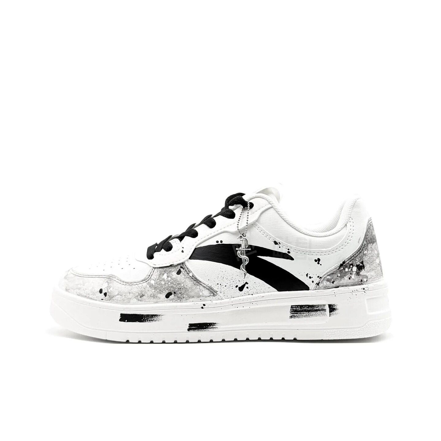 【定制球鞋】安踏ANTA轻松 黑曼巴防滑减震休闲运动低帮板鞋男鞋