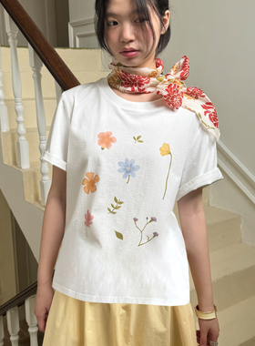 nothe Case「小花园」植物系宽松印花上衣 白色圆领花朵短袖T恤