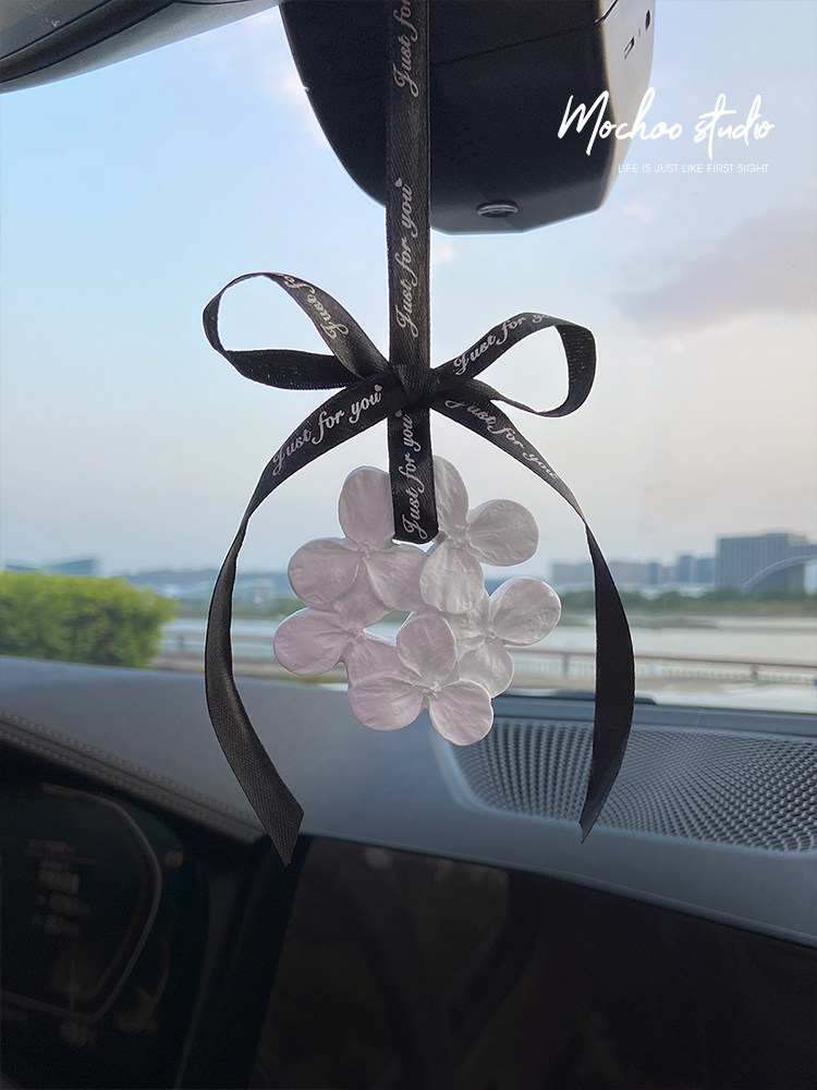 车载香薰挂饰淡香高档