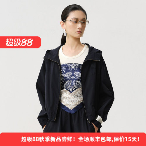 运动休闲连帽时尚简约夹克短外套