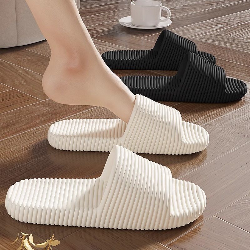 日本2025新款踩屎感防滑软底拖鞋