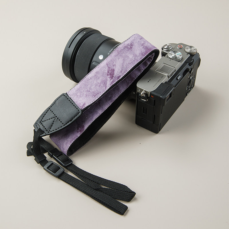 紫色渐变相机索尼富士XT5佳能R50快拆防滑可斜跨减压摄影肩带通