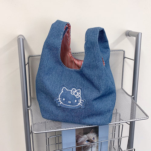  Kitty牛仔包可爱百搭不撞款