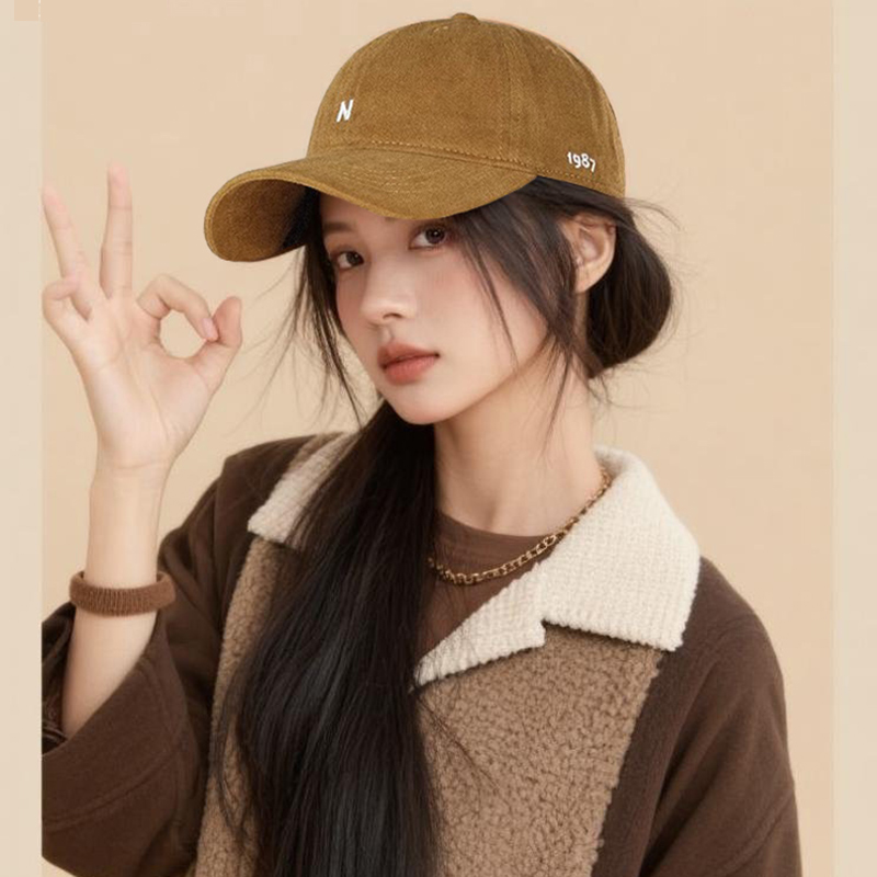 2025韩版字母刺绣棒球帽