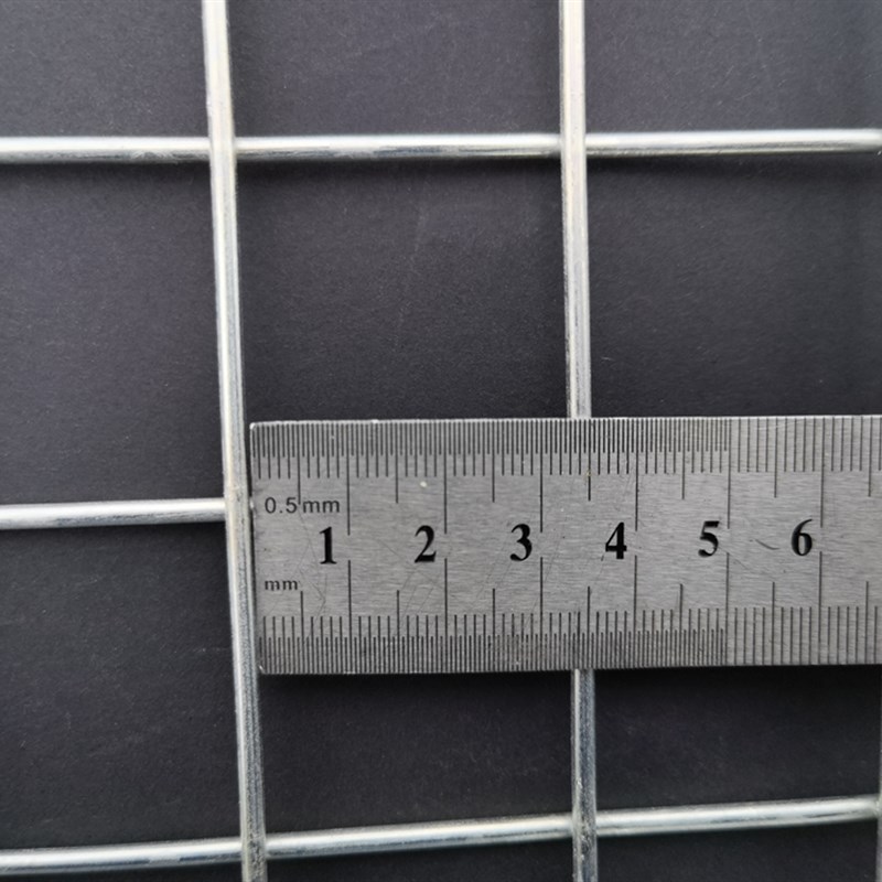 热镀锌铁丝网片电焊网格片加粗养殖家畜狗笼鸽笼地网围栏隔离网片