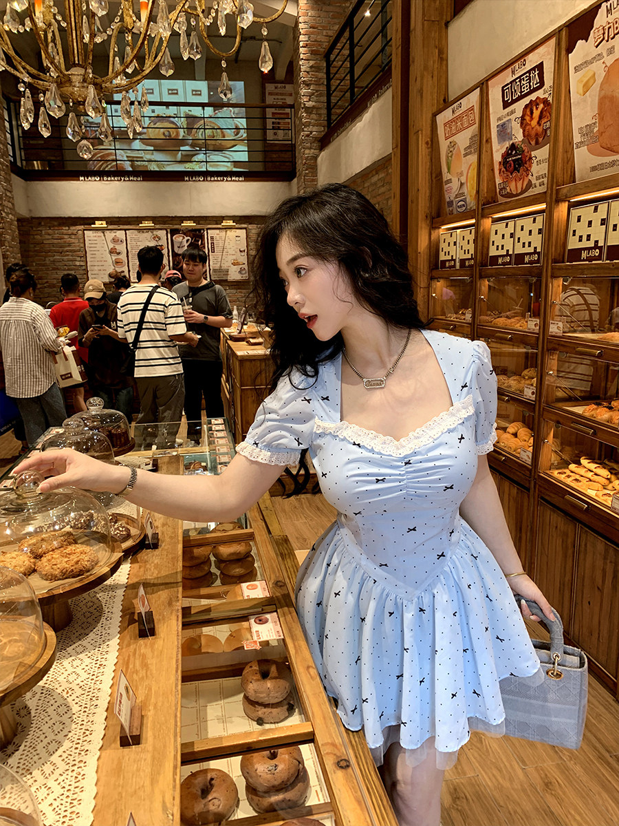 肉装小cherry 香草奶盖 微胖收腰拼接撞色网纱花边泡泡袖连衣裙,女装/女士精品,连衣裙,淘宝优惠券,粉丝福利购,淘宝优惠卷