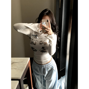 肉装小cherry 妙趣横生 半高领木耳边可爱Kitty印花微胖纯欲T恤春