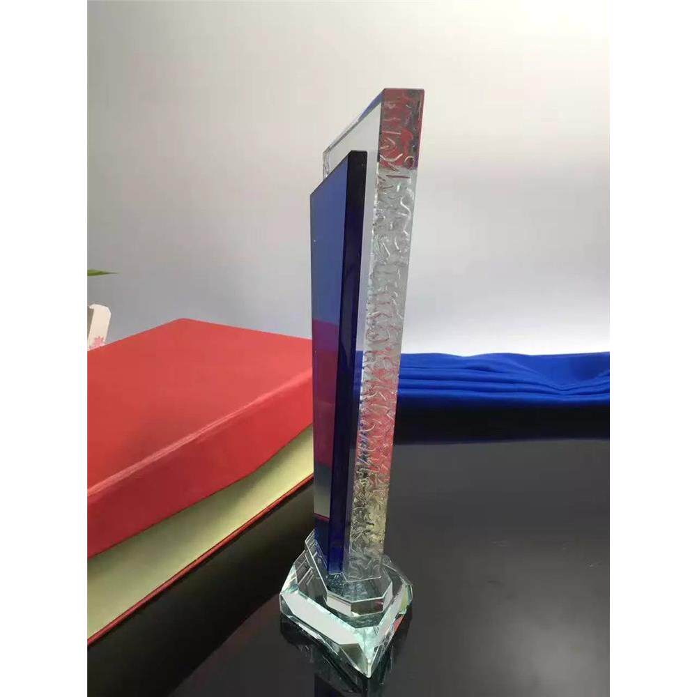 创意黑白水晶连接异型精致奖杯企业员工激励奖项颁奖公司520
