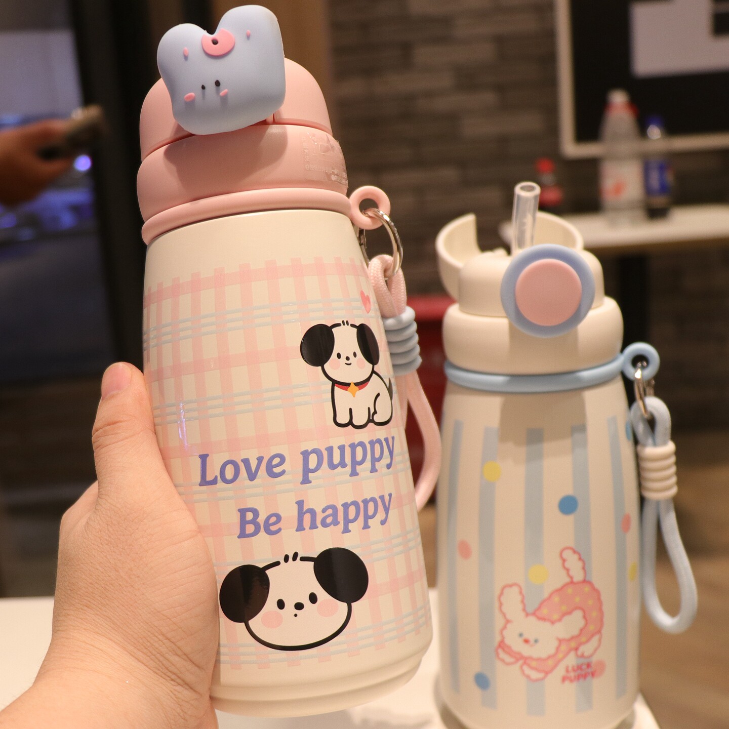 小苹狗保温杯大号大容量316L不锈钢水壶小学生儿童上学专用吸管杯