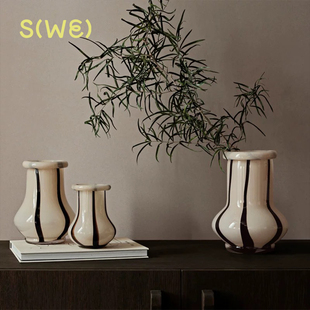 玻璃花瓶手工花器糖果色趣味摆件北欧 Vase 丹麦Fermliving Riban