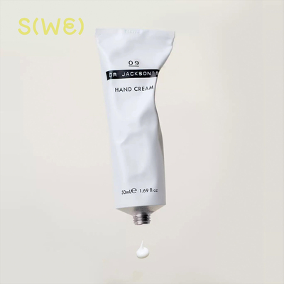 09护手霜50ml好吸收不黏腻嫩滑
