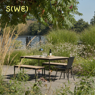AV25 outdoor 柚木 Tradition 长凳 桌子 Ville 餐桌 丹麦& 户外