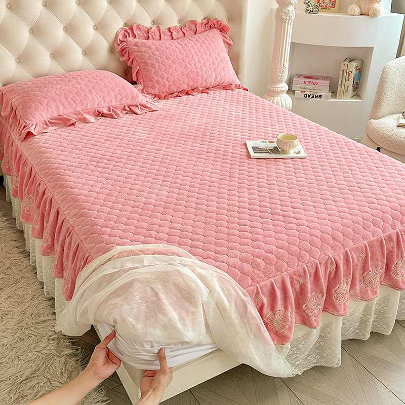 加厚牛奶绒花边床笠单件2025新款冬季珊瑚绒夹棉床罩床裙款床垫套