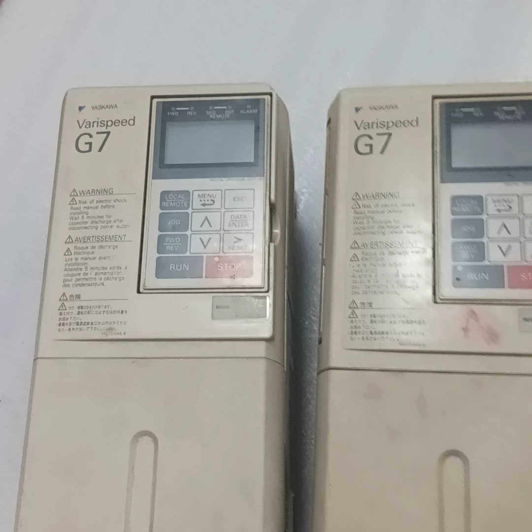 安川变频器CIMR－G7A41P5   ，380V1.5KW