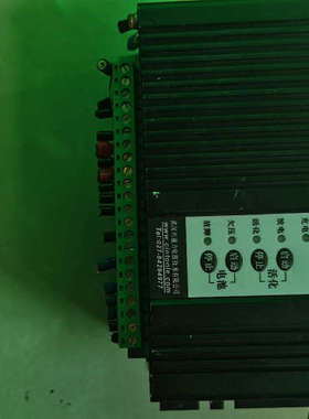 D30A-CQ500WD48P24MD 有俩个，一个没端子，