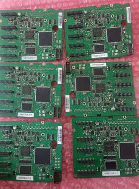 伟肯变频器NXS控制板VB00752B-C-F  还有3张