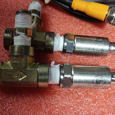 IFM易福门压力传感器PU5403  ,连接线5米，剩余