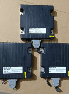 MDC2460S俩台，MDC2460 一台。ROBOTEQ双