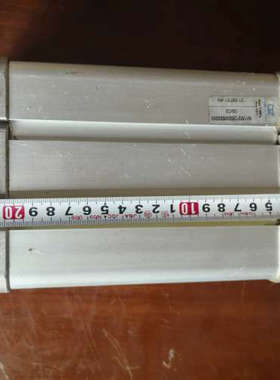 意大利AZ气缸pneumatica，型号N11M212500