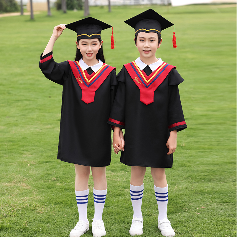 儿童博士服幼儿园小学生毕业季