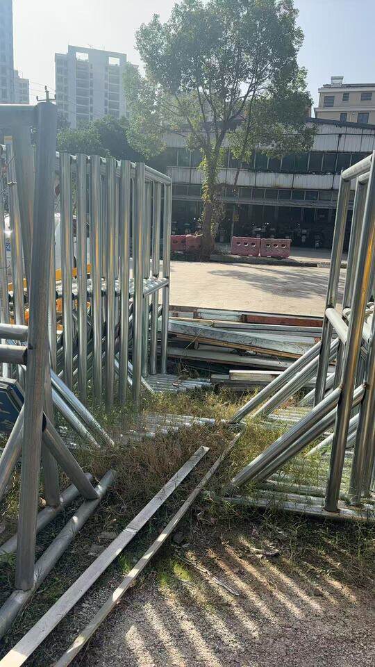 4月22日杭州市受降闸闸门残值、城西街、香槟路与文居街交叉口改造工程交安设施残值网络拍卖公告