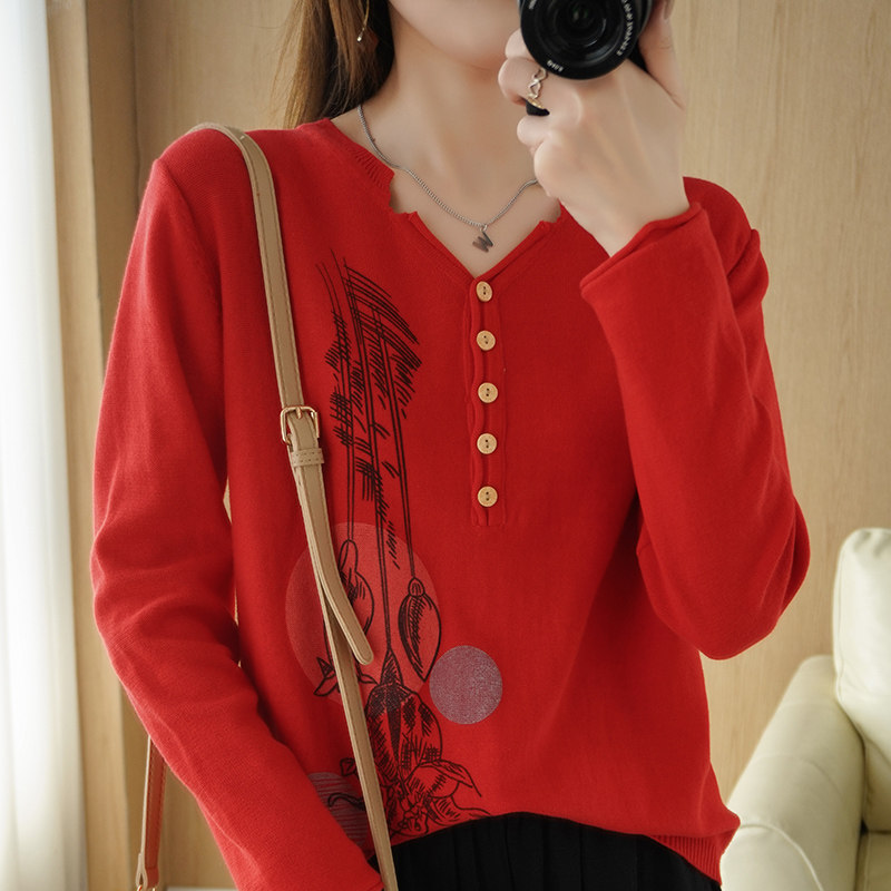 V领文艺印花套头毛衣2021秋冬新款内搭棉线针织衫宽松百搭打底衫