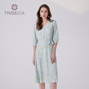 TRIBECA翠贝卡2024春季新款商场同款小碎花V领七分袖连衣裙