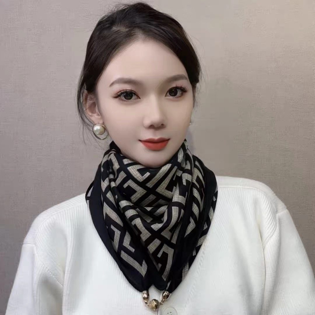 磁扣围巾女秋冬保暖高级感2025新款复古时尚妈妈丝巾小方巾围脖,服饰配件/皮带/帽子/围巾,围巾/丝巾/披肩,淘宝优惠券,粉丝福利购,淘宝优惠卷