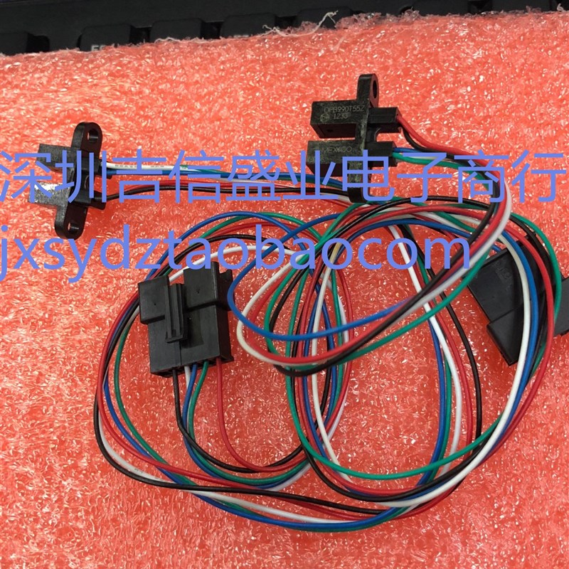 OPB990T5i5Z  OPTEK 光电开关 传感器 槽宽3.18mm 5P