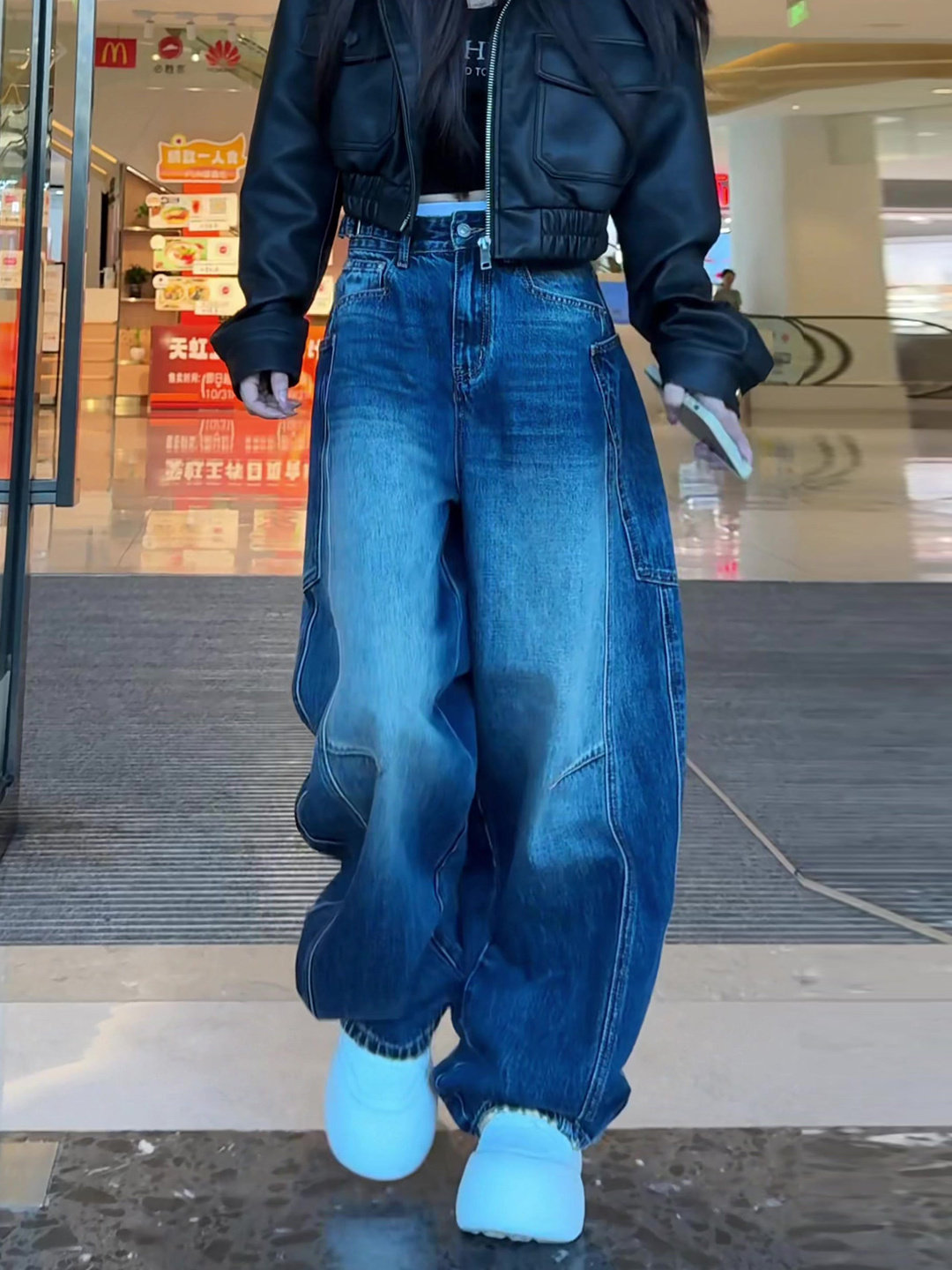 美式水洗弯刀牛仔裤女冬季新款2025爆款宽松显瘦加绒加厚阔腿长裤,女装/女士精品,大码裤装,淘宝优惠券,粉丝福利购,淘宝优惠卷