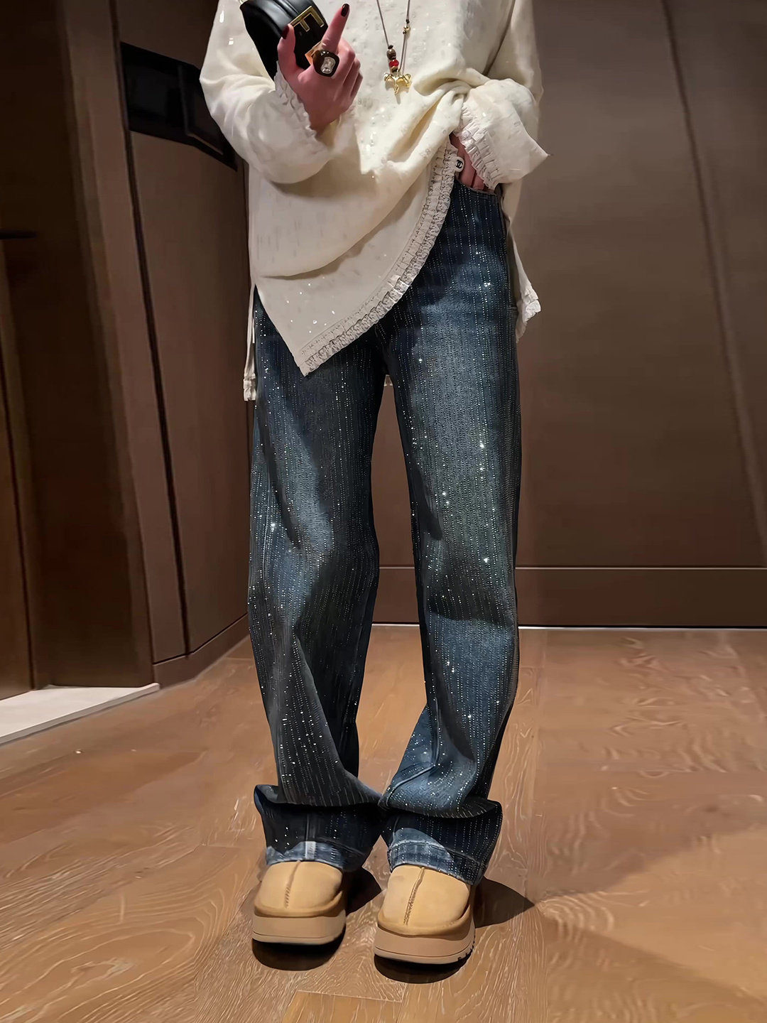 高级感细闪烫钻牛仔加绒裤子女冬季2025新款高腰显瘦设计感阔腿裤,女装/女士精品,大码裤装,淘宝优惠券,粉丝福利购,淘宝优惠卷