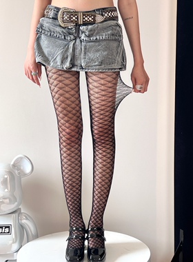 BON 原创亚文化黑色扇形镂空显瘦黑丝显瘦菱形格纹千禧辣妹网袜