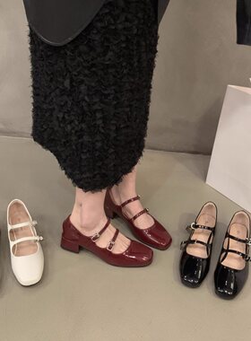 女鞋子黑色春秋玛丽珍小皮鞋2024年粗跟新款法式夏季晚晚红色