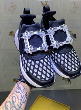 水钻扣休闲球鞋透气白色松糕单鞋小白鞋女鞋水钻方扣运动鞋