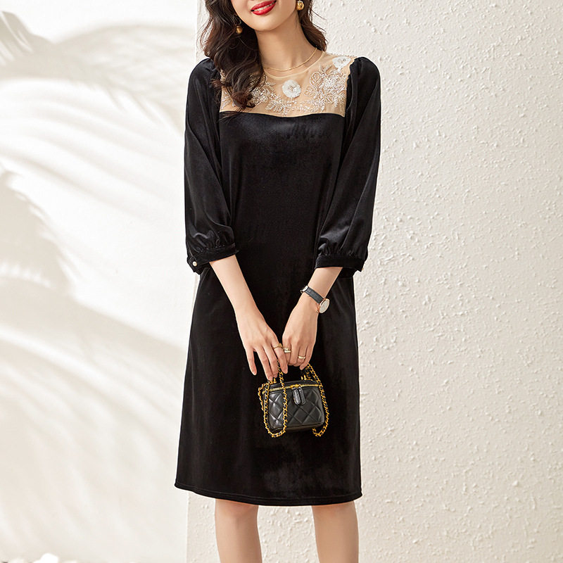 秋冬新款复古轻she名媛气质重工钉珠宽松丝绒连衣裙