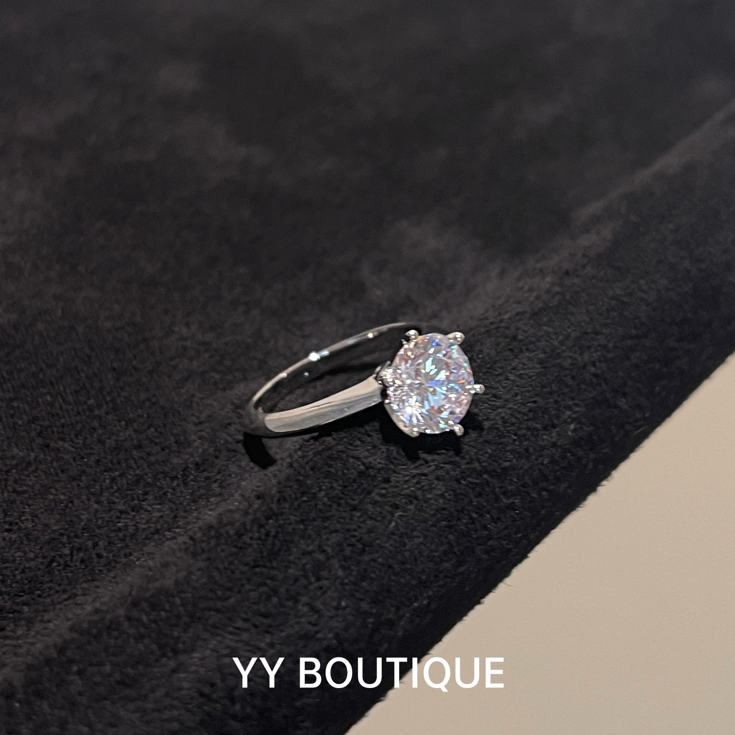 2克拉钻戒礼物鸽子戒指超闪时尚