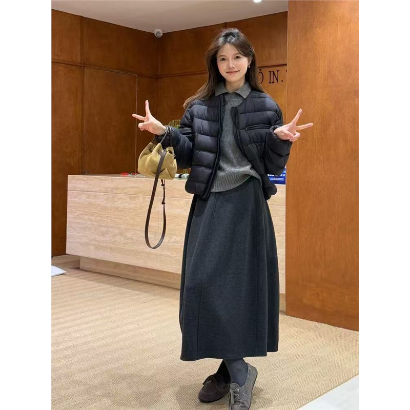 深灰色加绒加厚毛呢半身裙女秋冬2025新款松紧腰显瘦A字中长伞裙