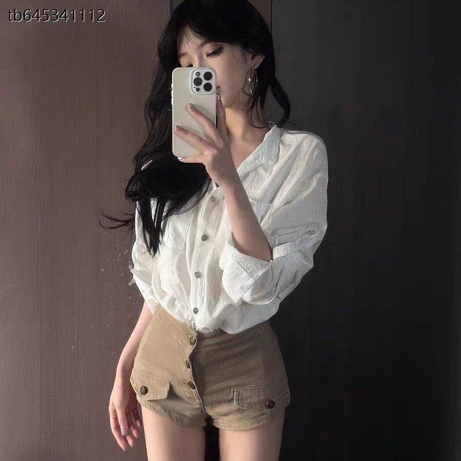 巨好看的早秋穿搭辣妹高级感金秘书白衬衫宽松高级慵懒上衣套装