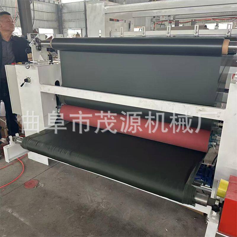 无纺布PE膜热烫复合机 玻璃纤维纺粘布贴合机 透气膜热融平贴机