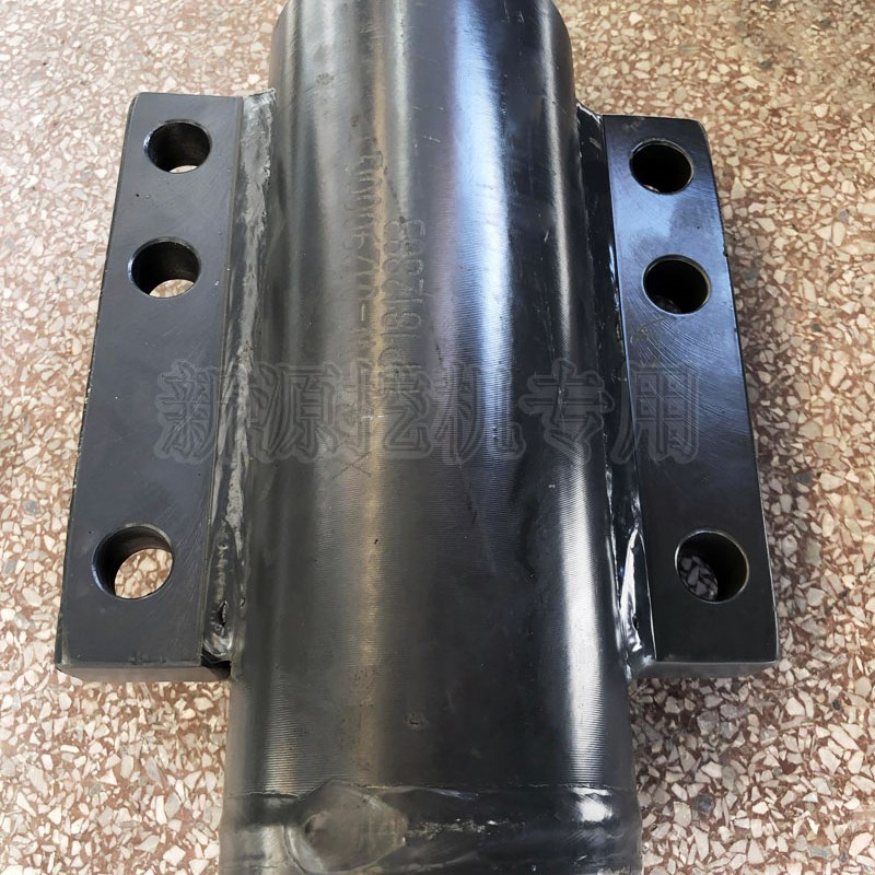 新源XY65-W75-8-9T胶轮式挖掘机勾机平衡油缸 液压伸缩缸原厂配件