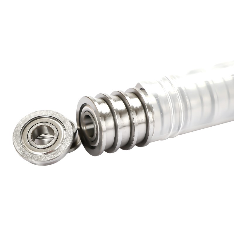 不锈钢法兰微型深沟球轴承SF695ZZ 尺寸5*13*4mm 法兰外径是15mm