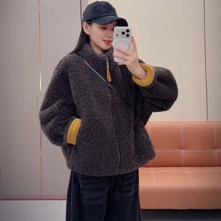 小个子2025加厚撞色皮毛一体外套羊羔毛短款拉链鹿皮绒女冬季夹克