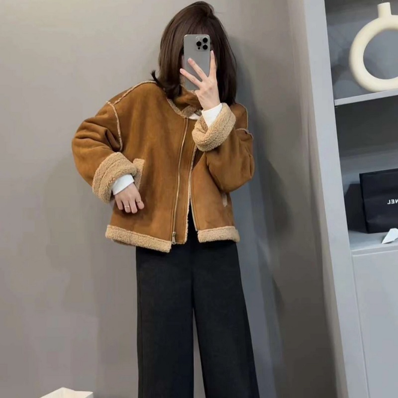 古影文麂皮绒加厚皮毛一体机车服