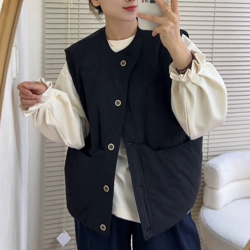 日系复古宽松遮肉圆领夹棉马夹上衣女冬季加厚保暖叠穿马甲坎肩潮