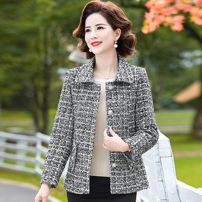 春秋新款中老年妈妈时尚短款小香风外套上衣洋气翻领西装大码女装