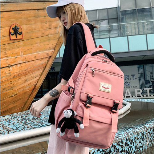 初中生书包女原宿风素材模板 初中生书包女原宿风图片下载 小麦优选